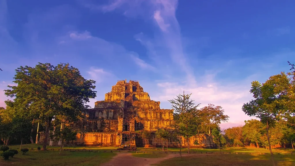 Koh Ker Temple (1)
